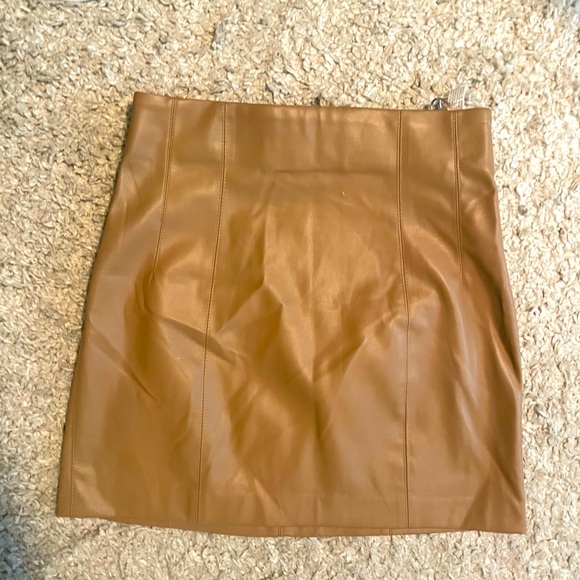 Zara Dresses & Skirts - Tan Faux leather skirt